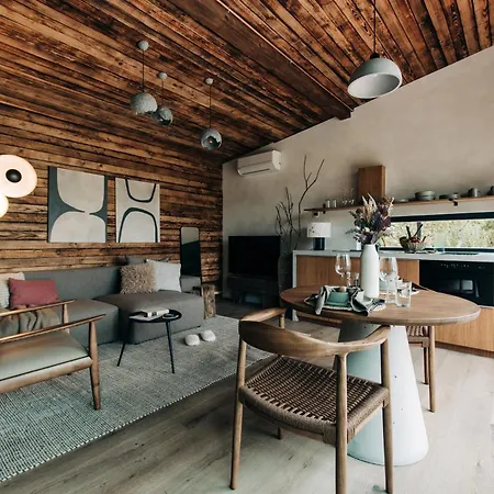 Zama Forest Villa *