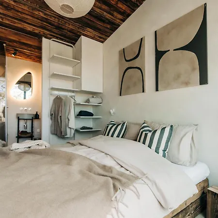 Zama Forest Villa Veroce