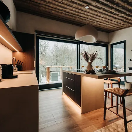 Zama Forest Villa Veroce